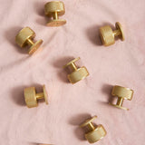Vagur Knob