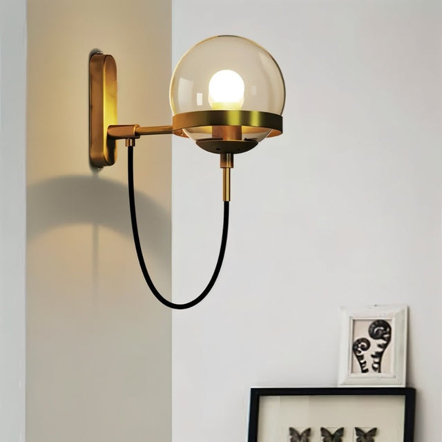 Uzerche Wall Lamp
