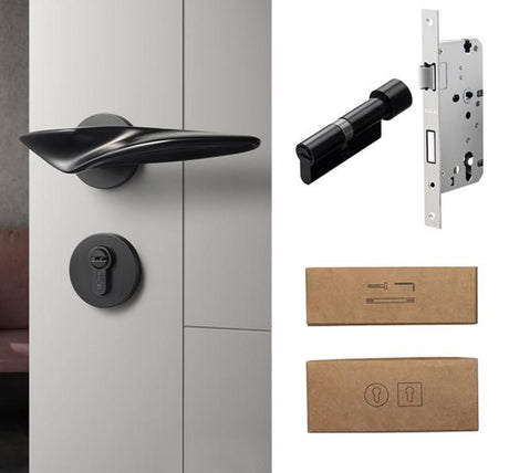 Irregular-Shaped Door Handle - Black with Lock / 72mm / 55mm - Level Decor