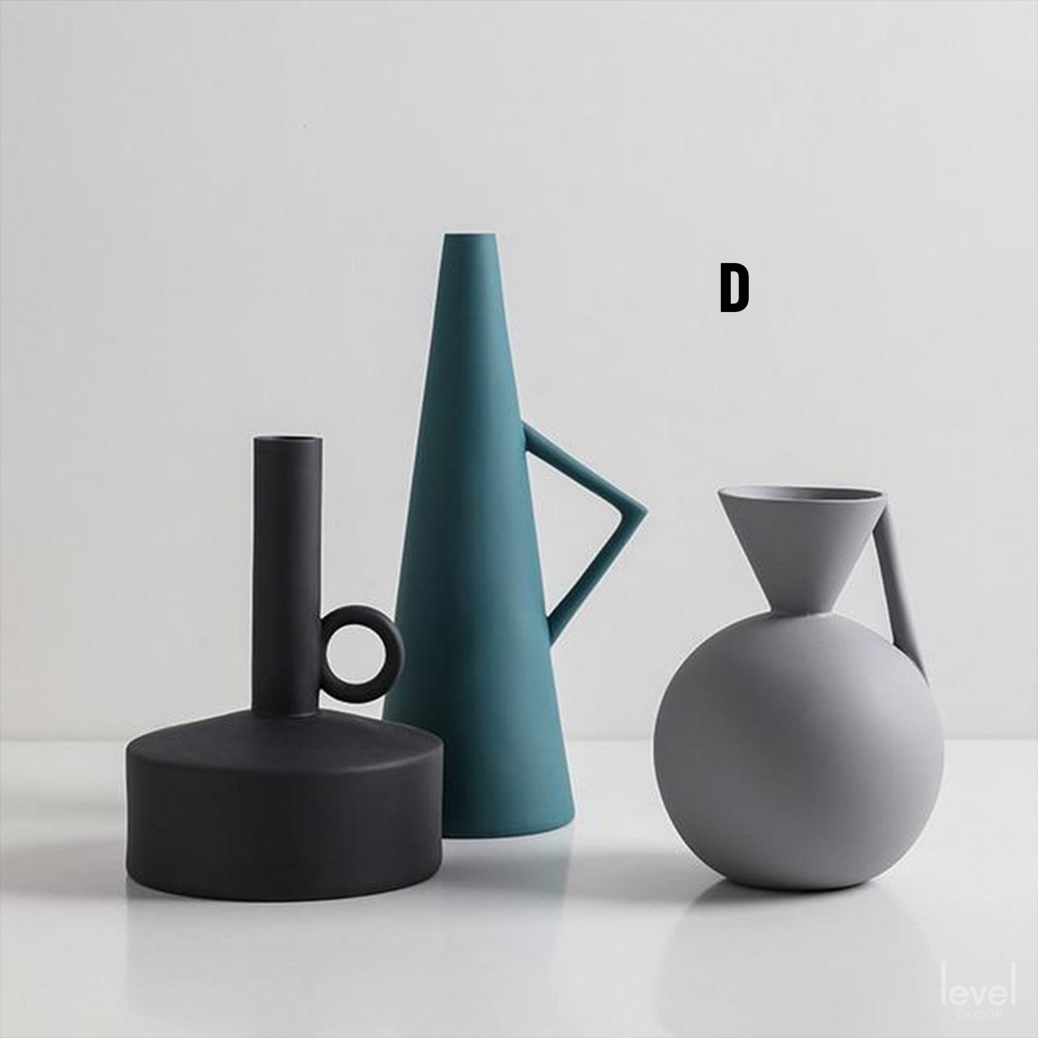 Minimalist Nordic Ceramic Vase - D - Level Decor