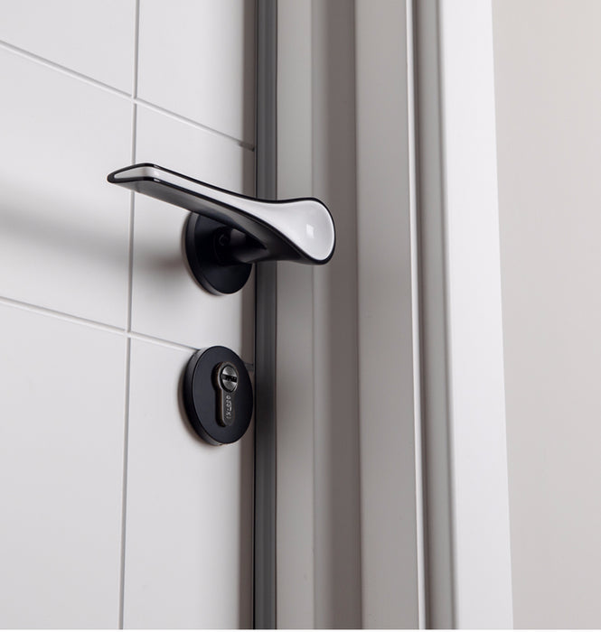 Sleek Two-Tone Door Handle - Level Decor